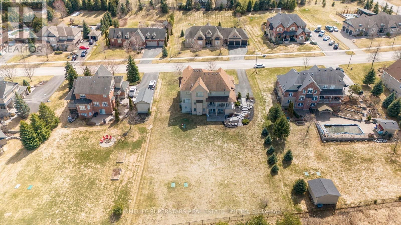 44 ORCHARD DRIVE Image 2
