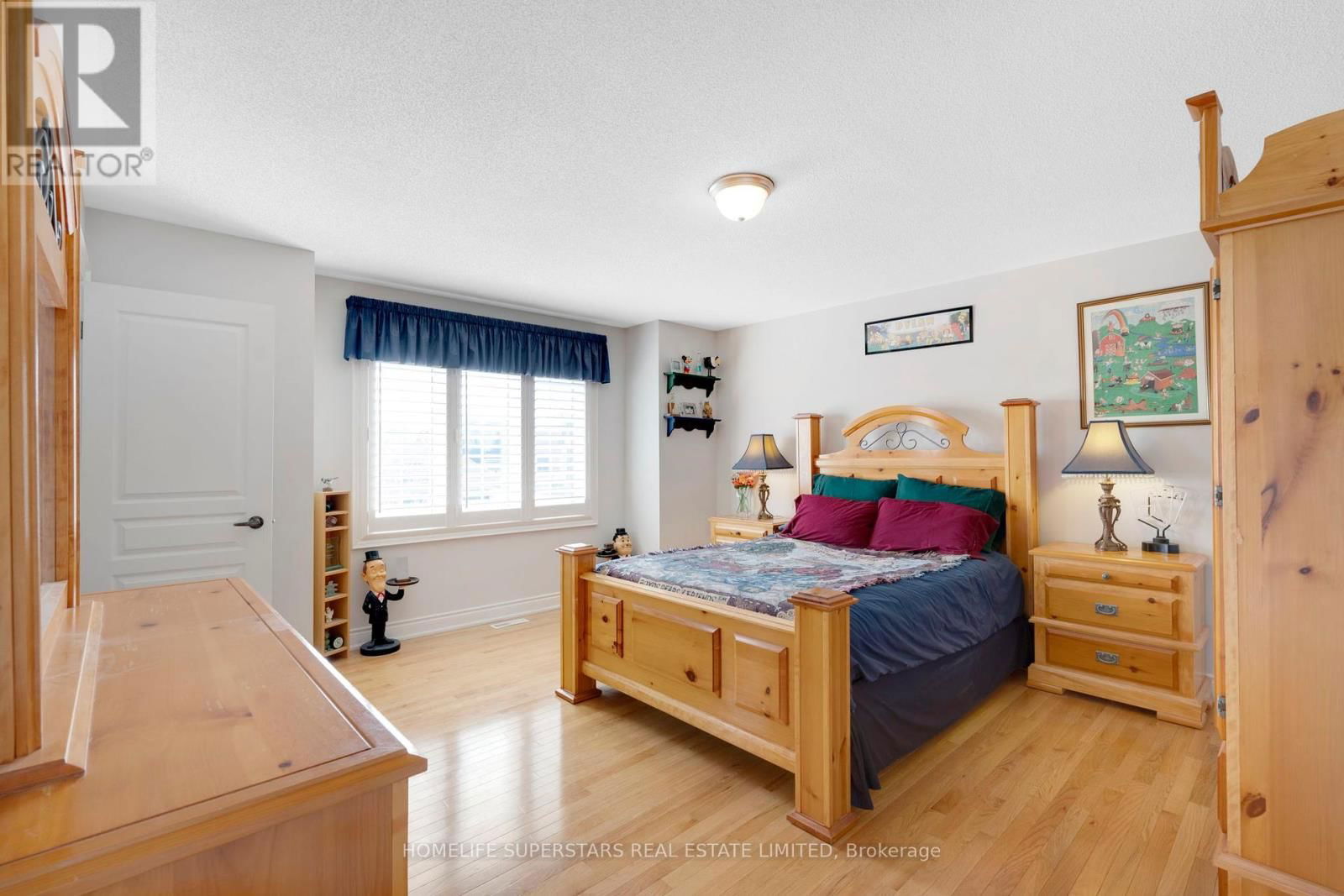 44 ORCHARD DRIVE Image 31