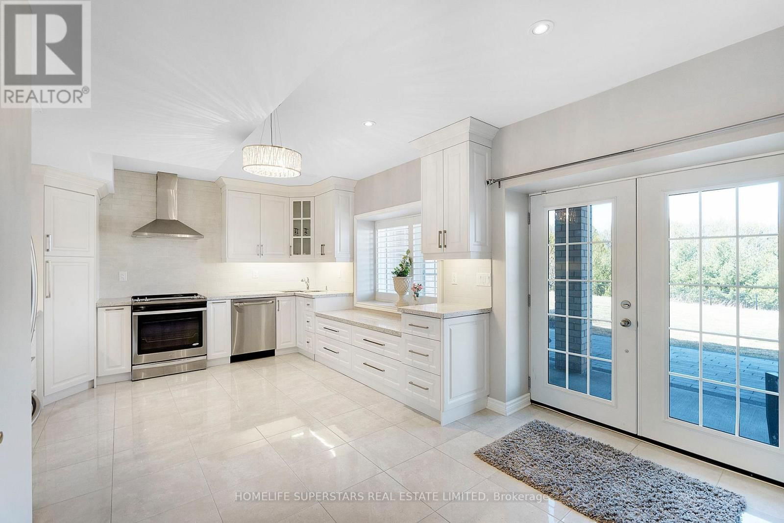 44 ORCHARD DRIVE Image 35