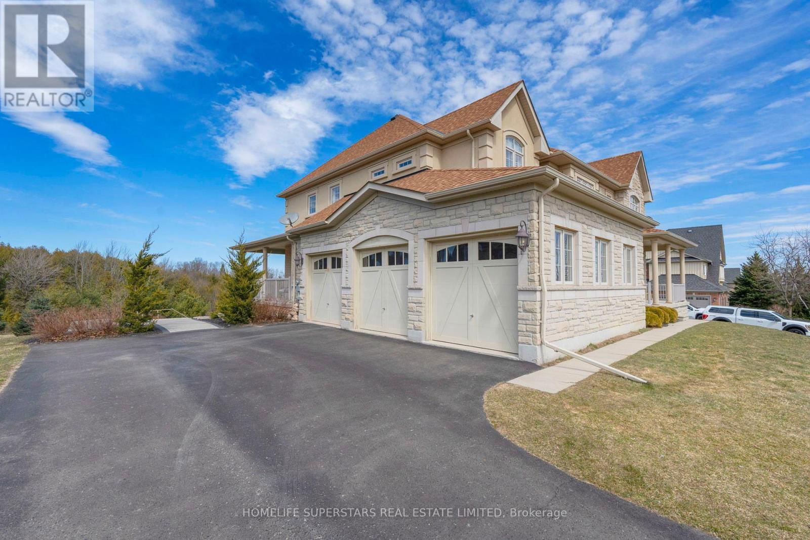 44 ORCHARD DRIVE Image 8