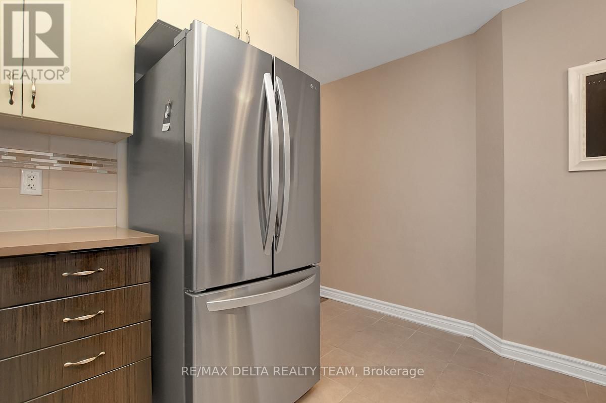 1 - 436 LEBOUTILLIER AVENUE Image 11