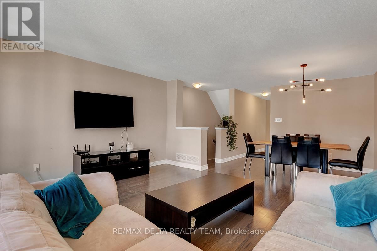 1 - 436 LEBOUTILLIER AVENUE Image 19
