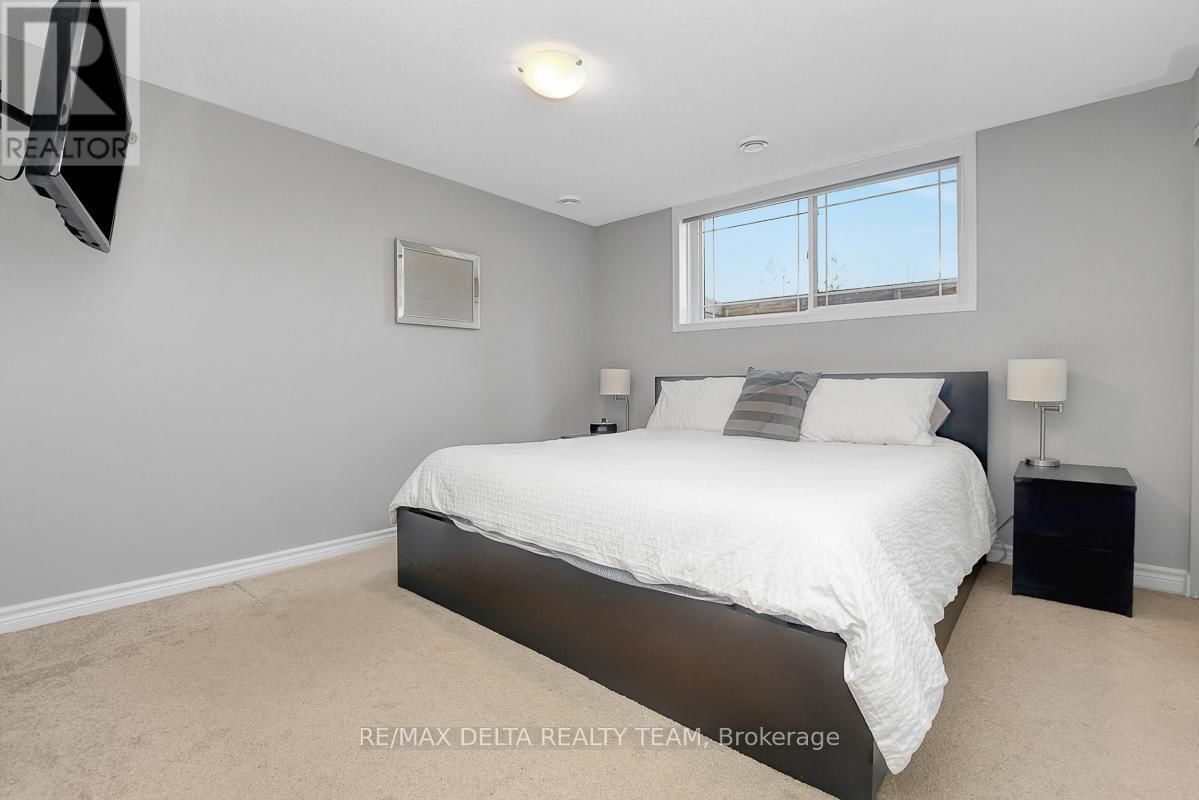 1 - 436 LEBOUTILLIER AVENUE Image 22