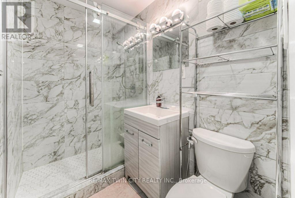 7 - 52 MONTCALM DRIVE Image 10