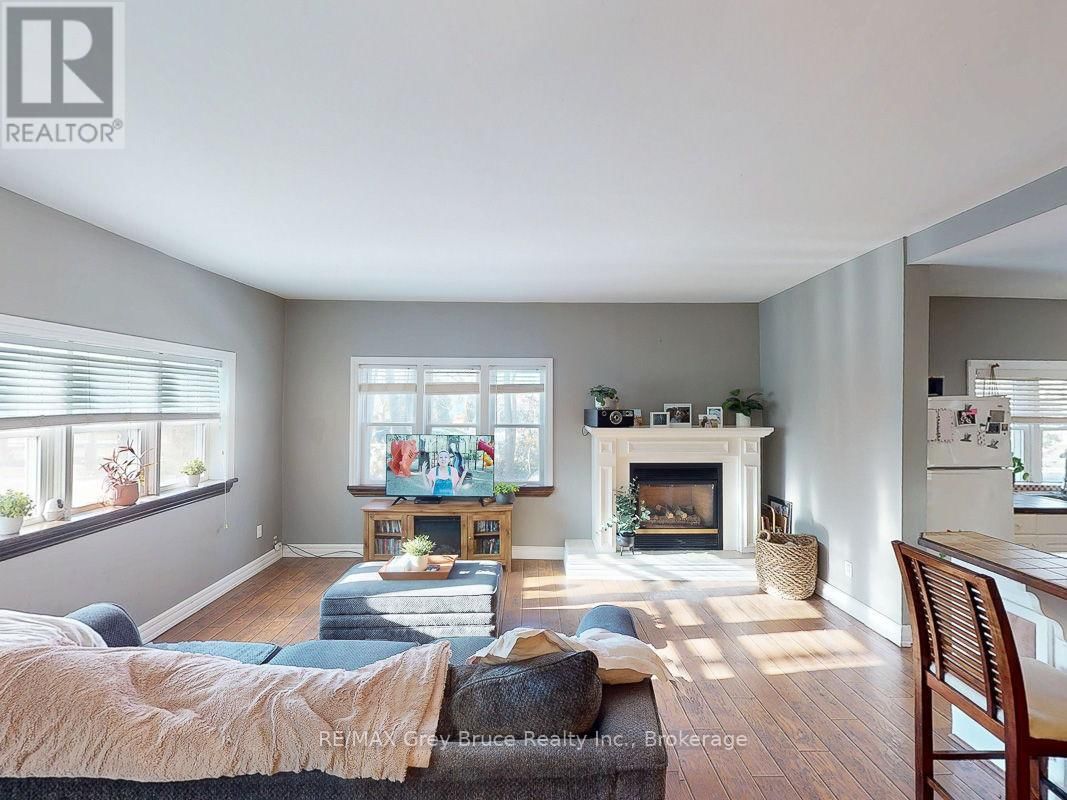 523 TYSON STREET Image 10