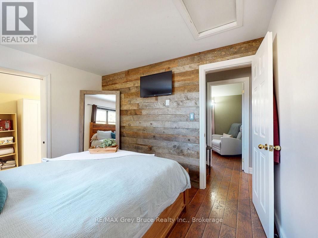523 TYSON STREET Image 20