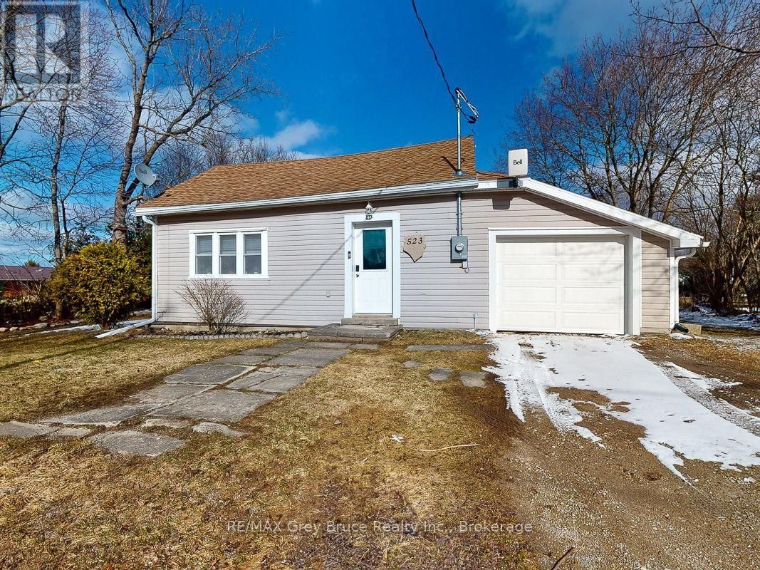 523 TYSON STREET Image 3