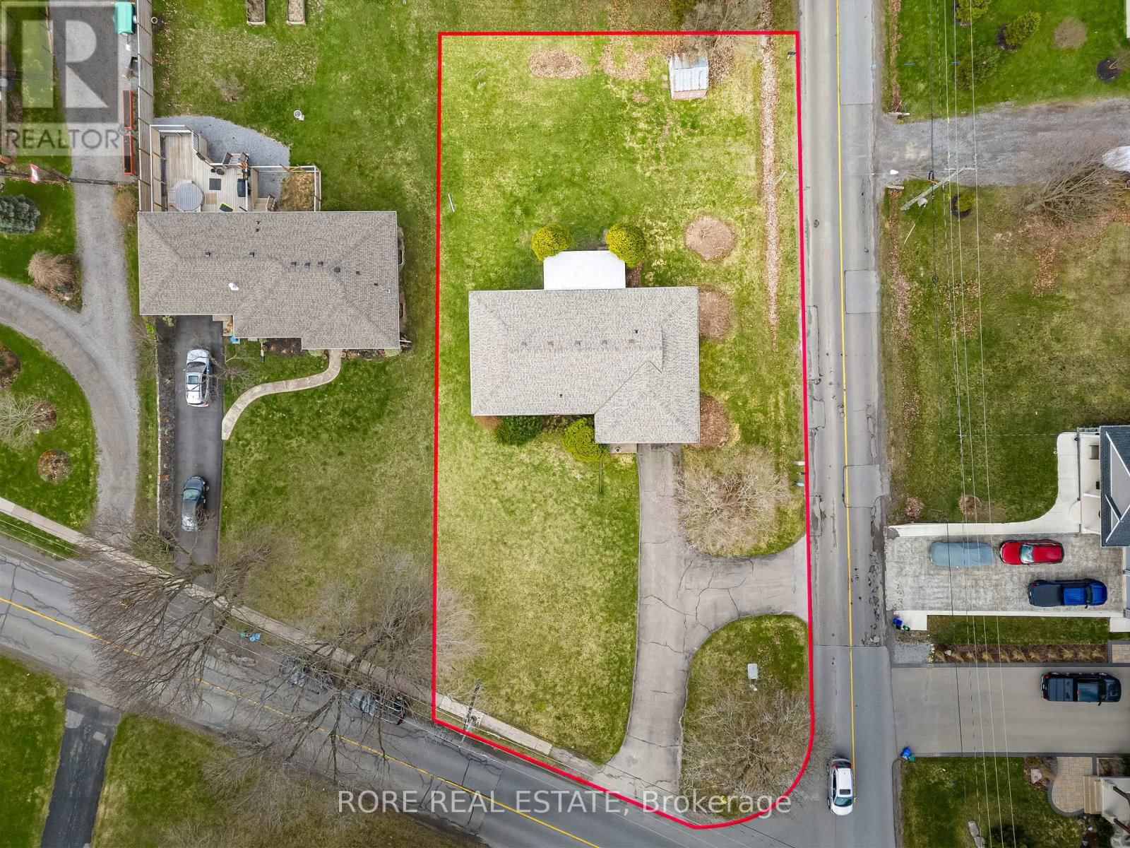 707 RIDGE ROAD NORTH Image 36