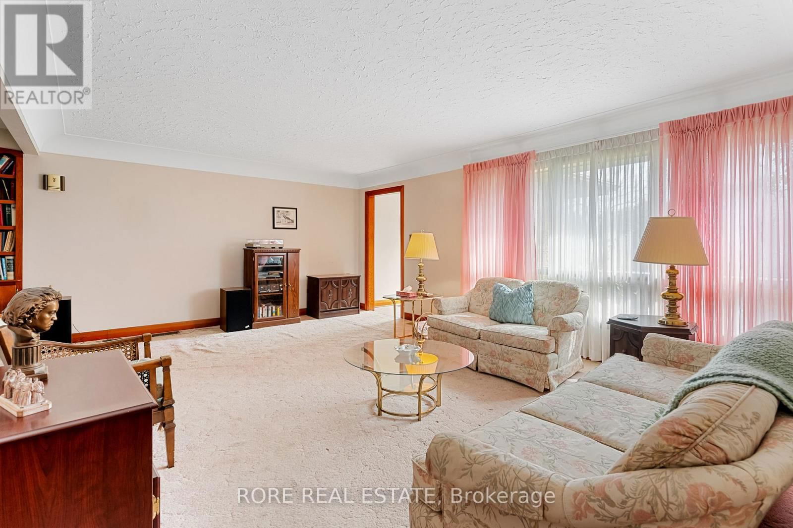 707 RIDGE ROAD NORTH Image 6