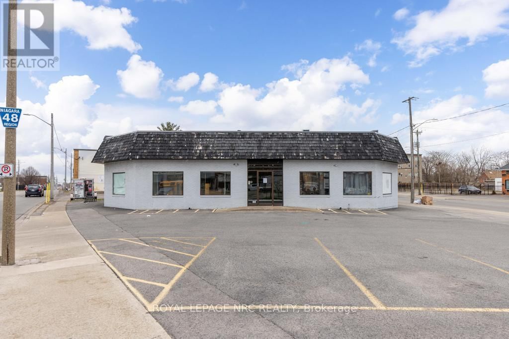 11 QUEENSTON STREET Image 1