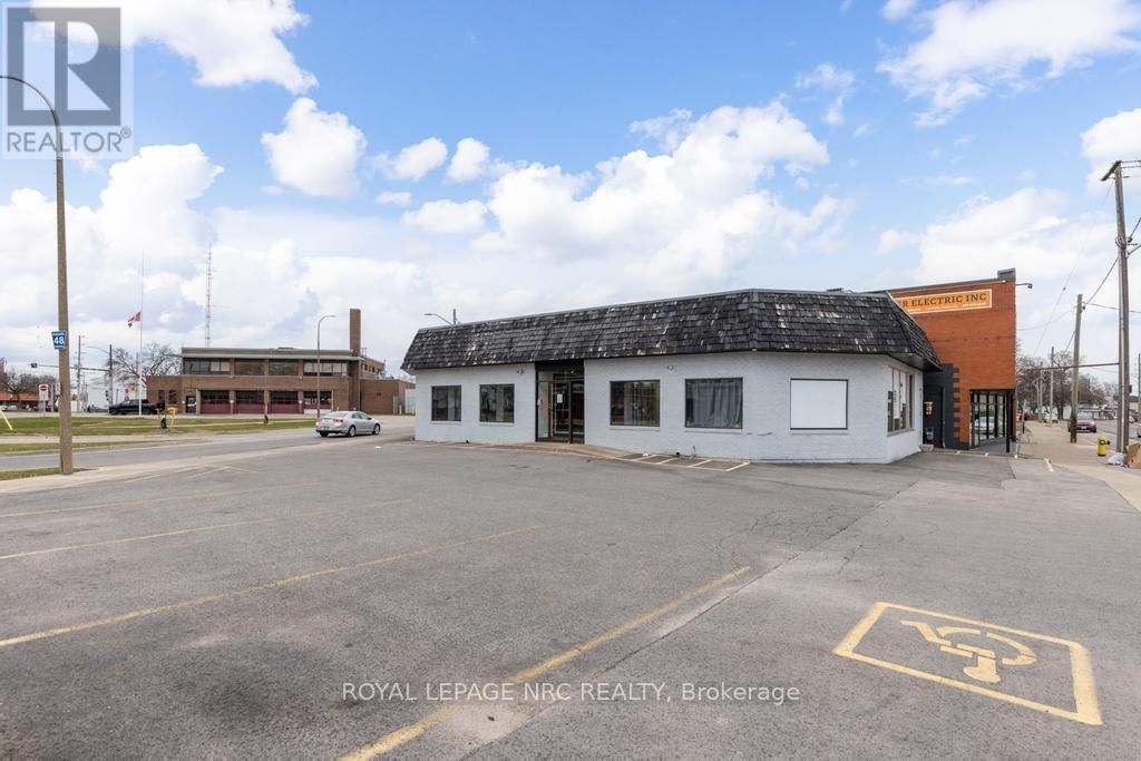 11 QUEENSTON STREET Image 2