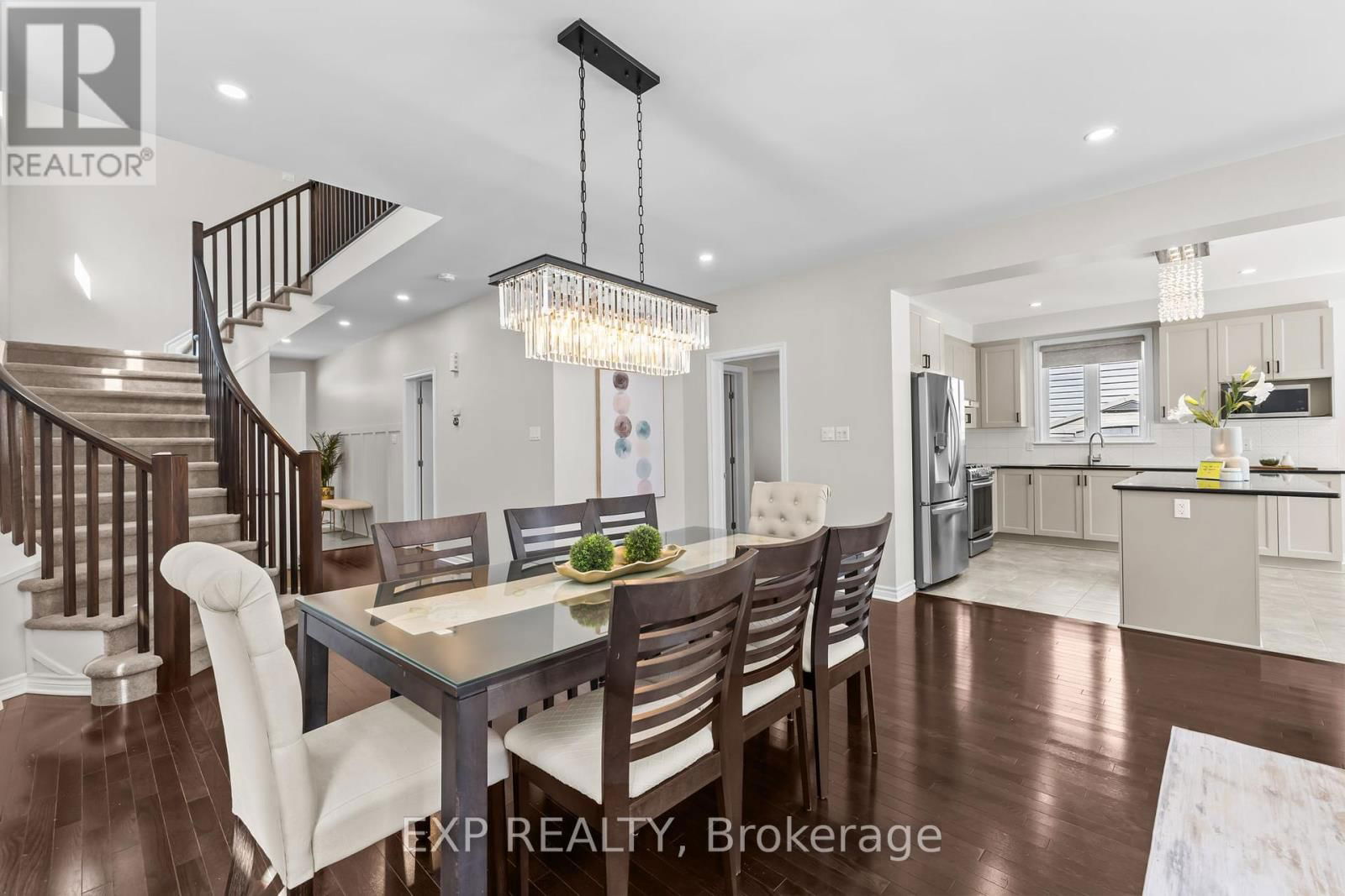 531 VIVERA PLACE Image 12