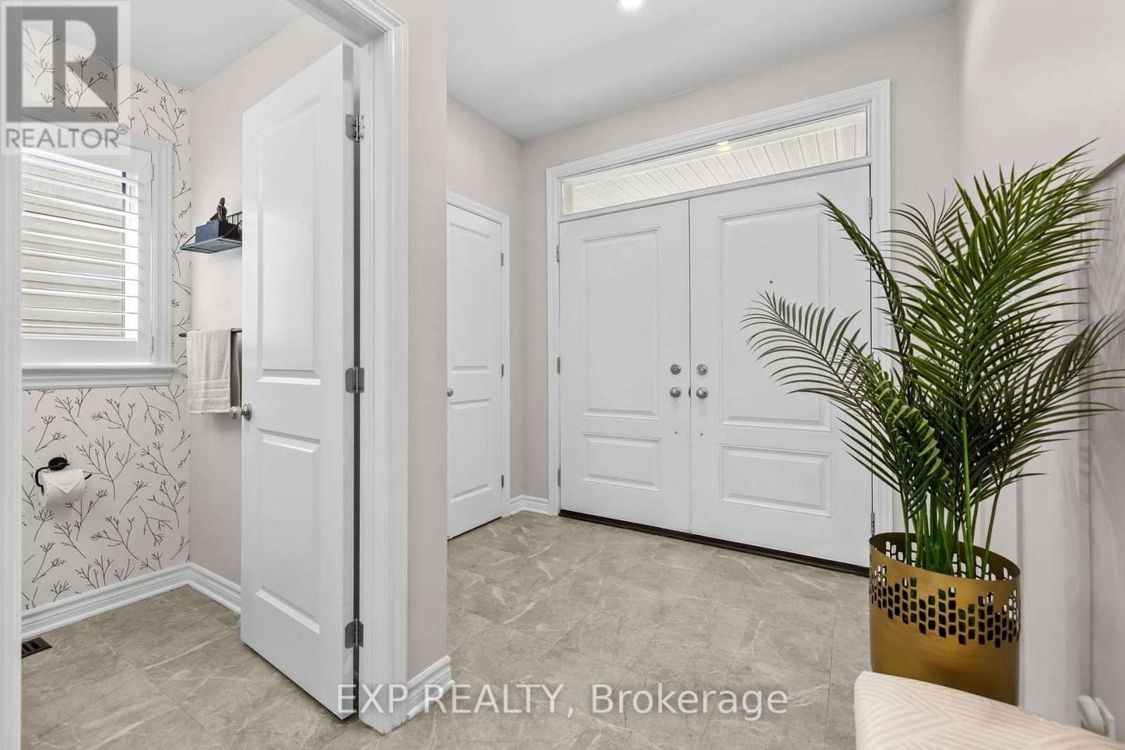 531 VIVERA PLACE Image 3