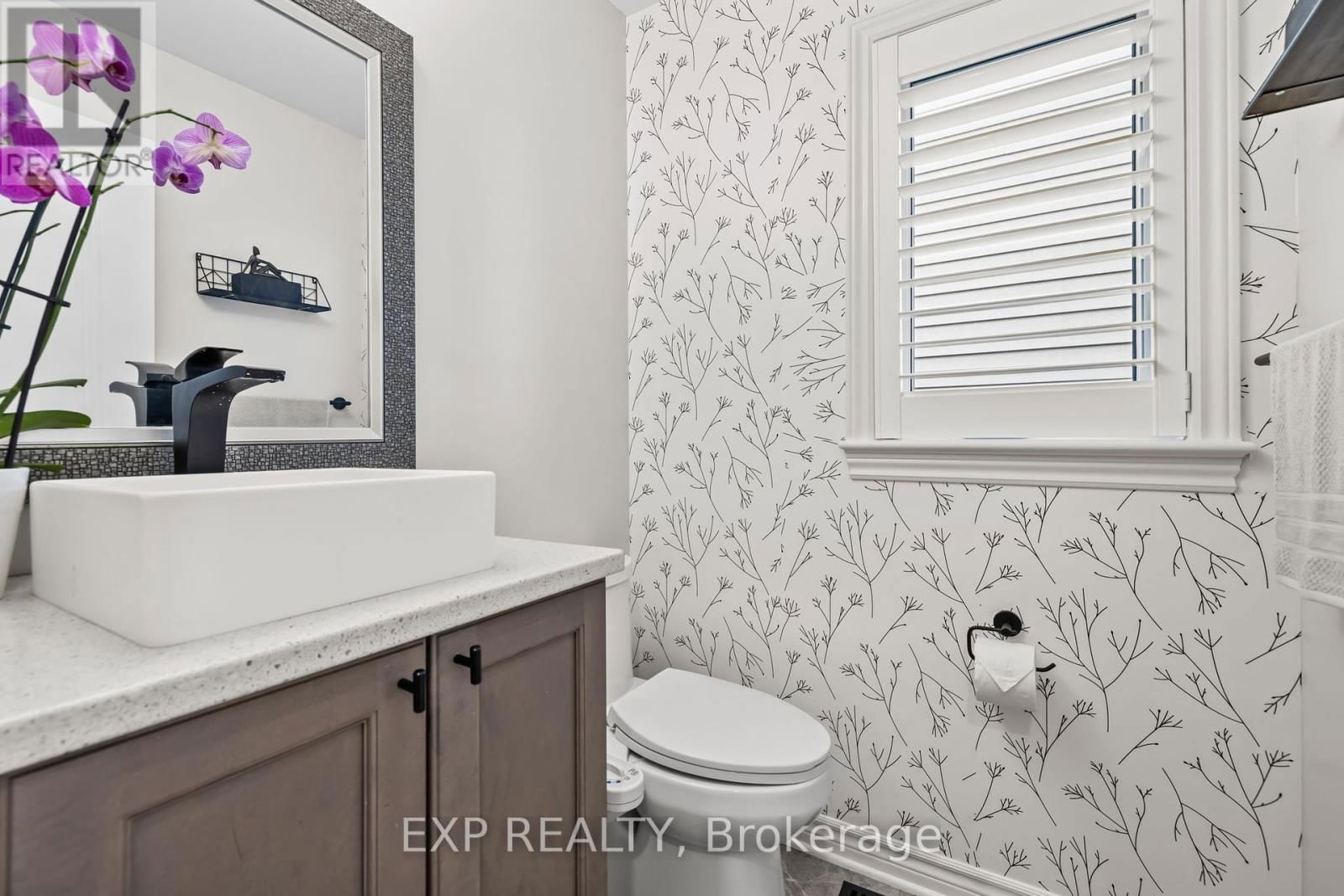 531 VIVERA PLACE Image 5