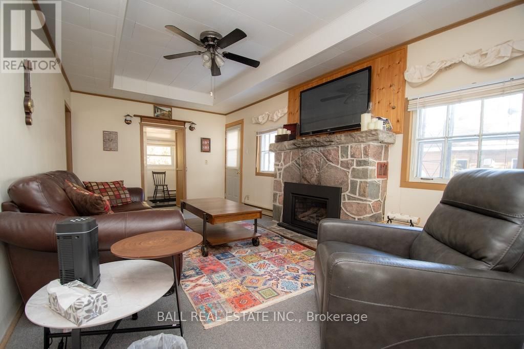 2077 WHITE LAKE ROAD WEST Image 17