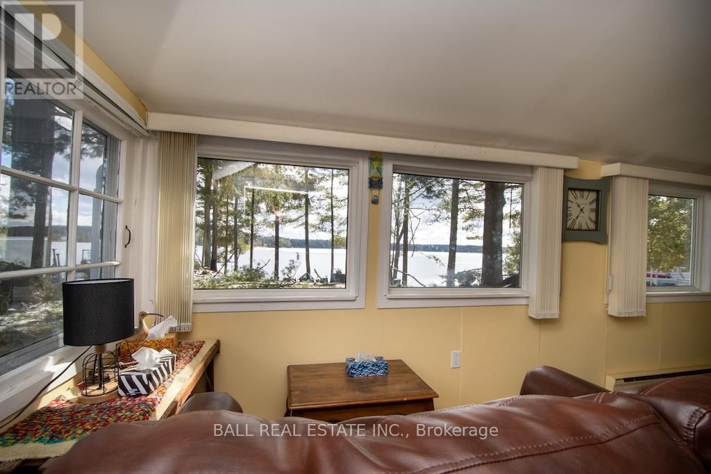 2077 WHITE LAKE ROAD WEST Image 28