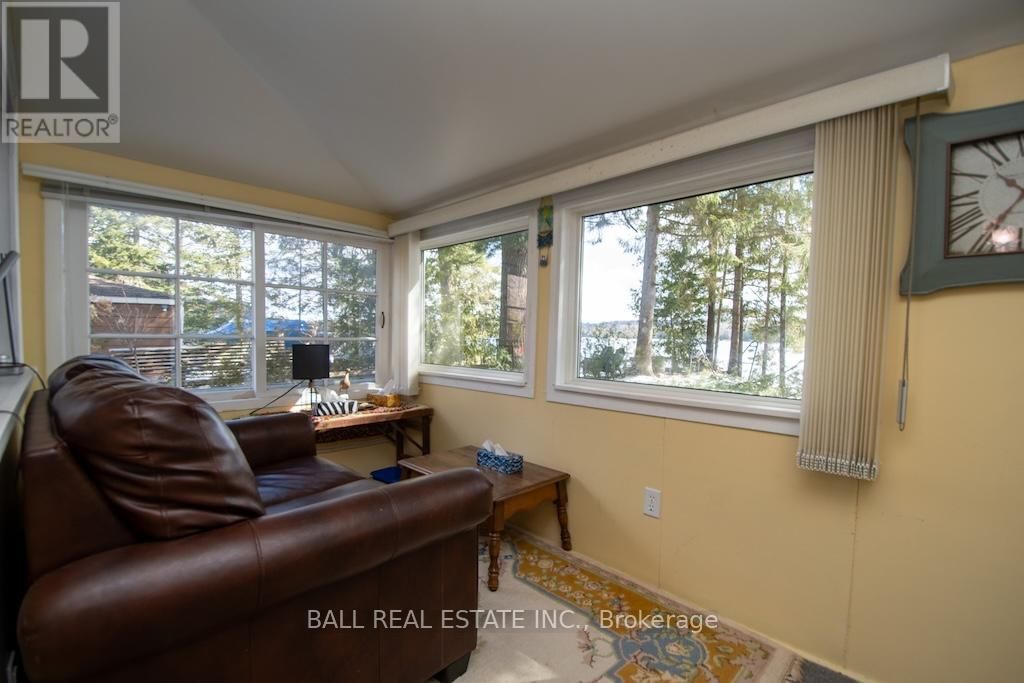 2077 WHITE LAKE ROAD WEST Image 29