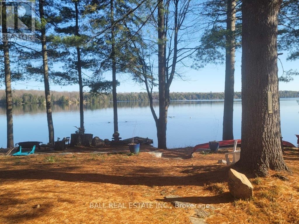2077 WHITE LAKE ROAD WEST Image 39