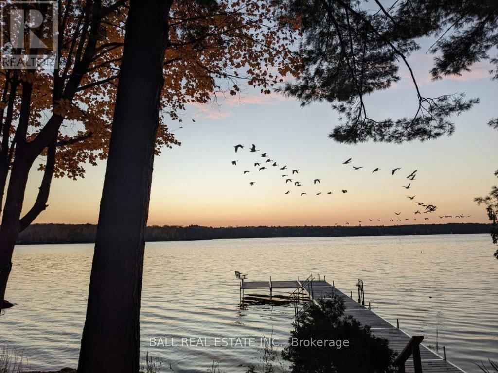 2077 WHITE LAKE ROAD WEST Image 44