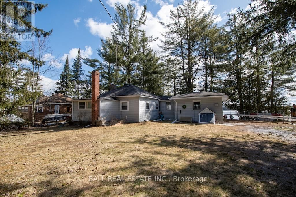 2077 WHITE LAKE ROAD WEST Image 9