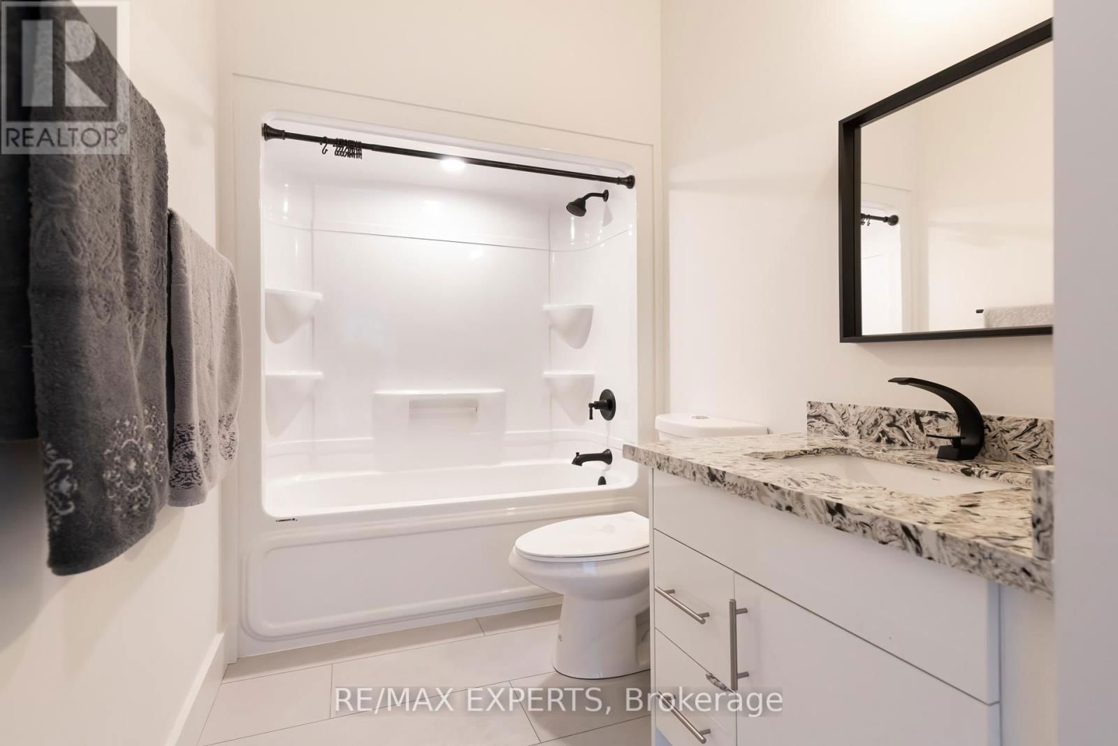 226 LAROCQUE ROAD Image 15