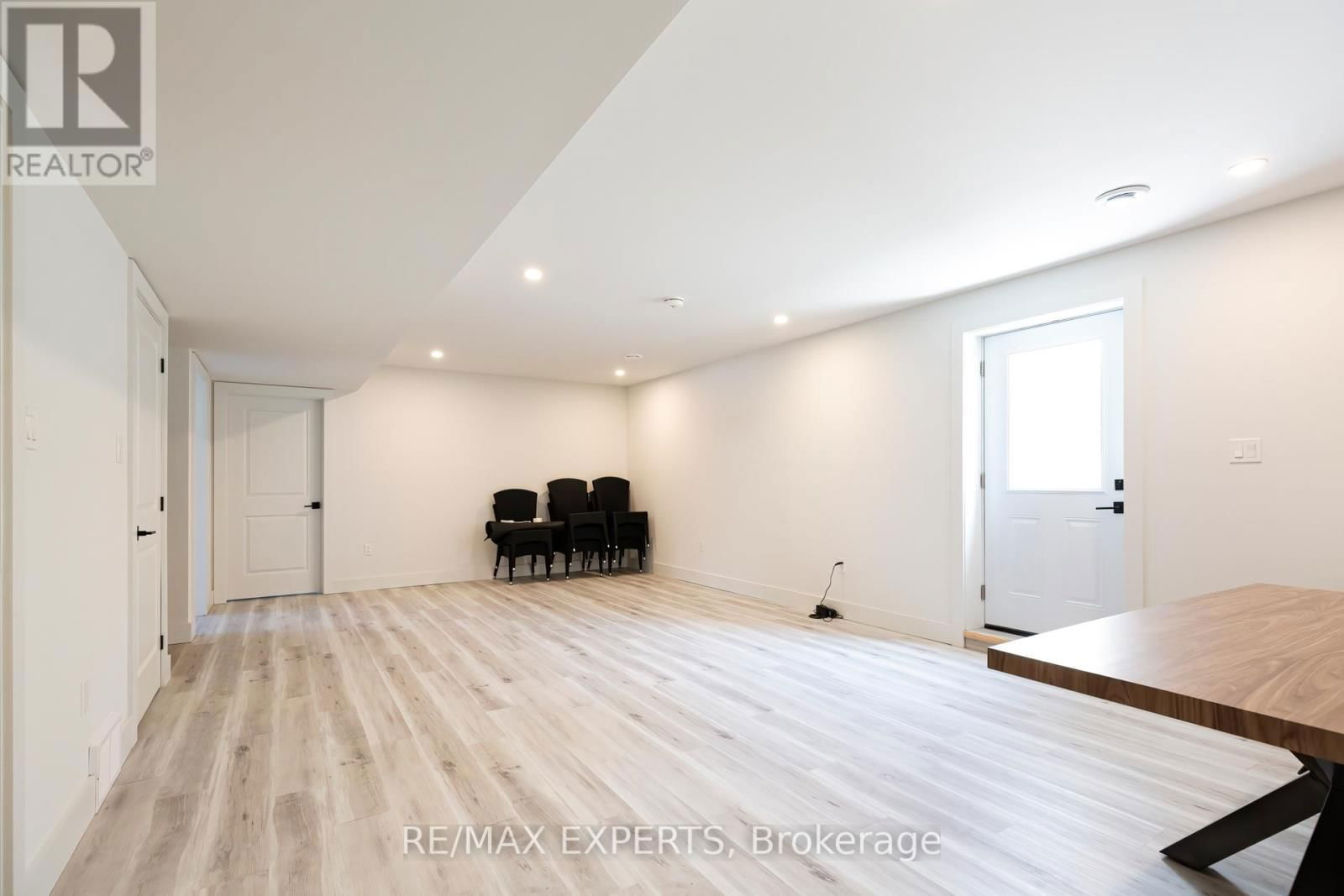 226 LAROCQUE ROAD Image 24