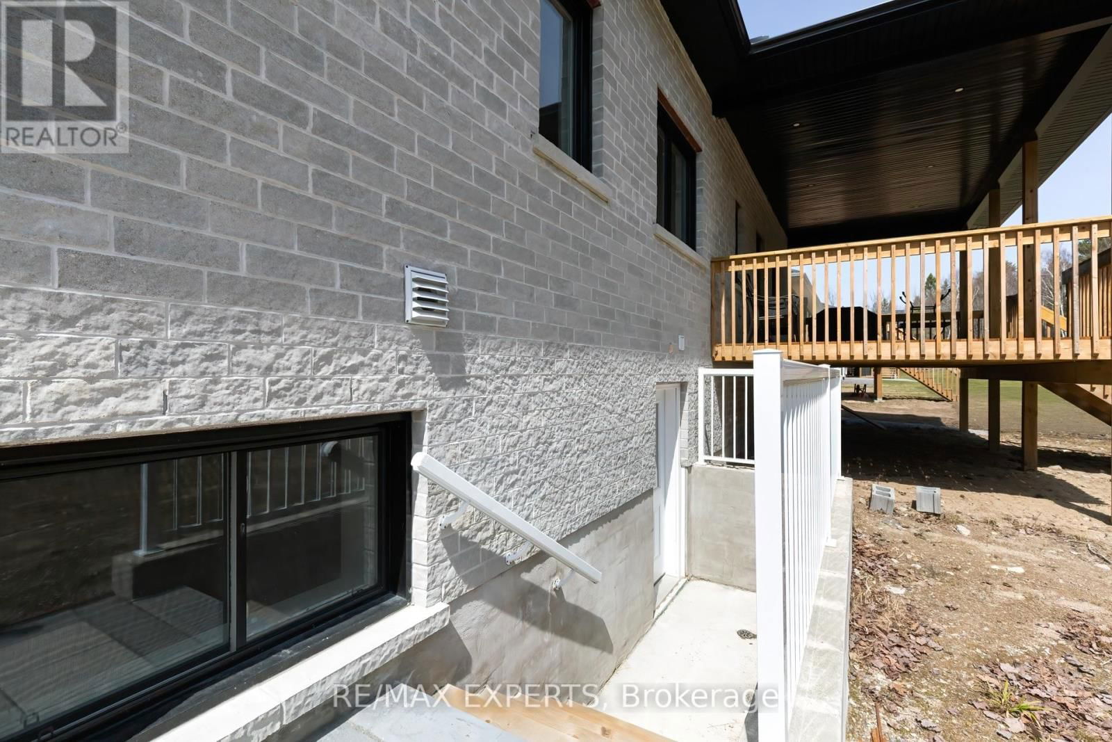 226 LAROCQUE ROAD Image 33