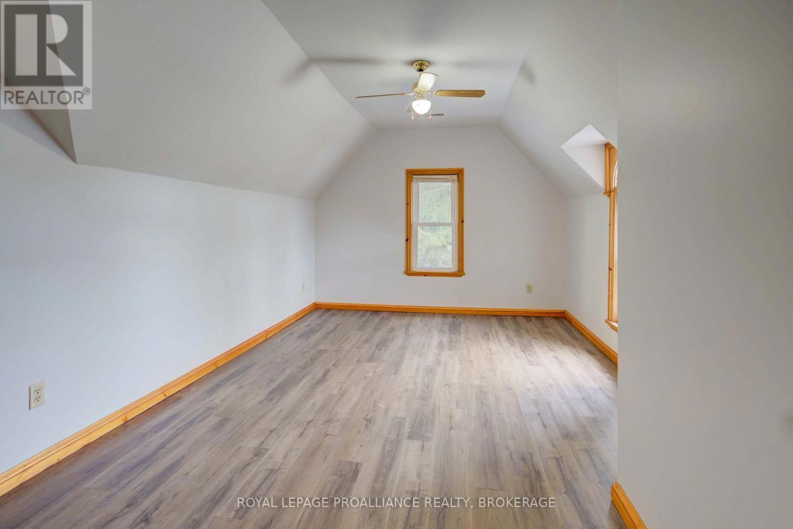 46 BEDFORD STREET Image 24