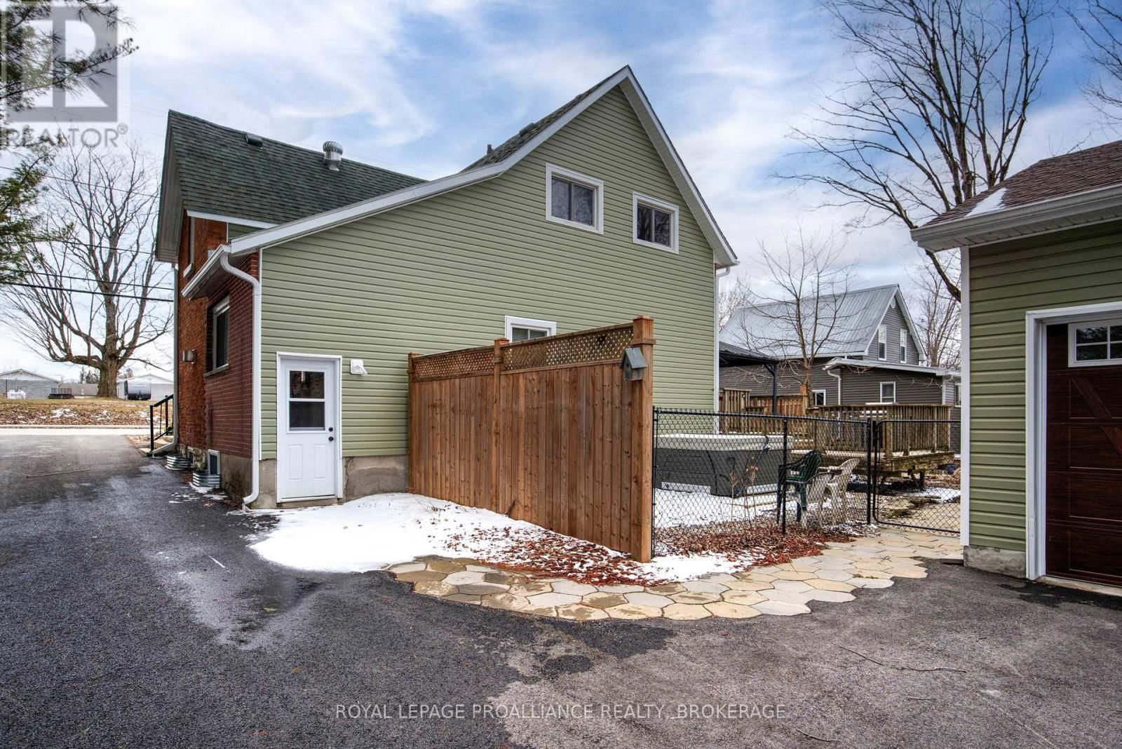 46 BEDFORD STREET Image 3