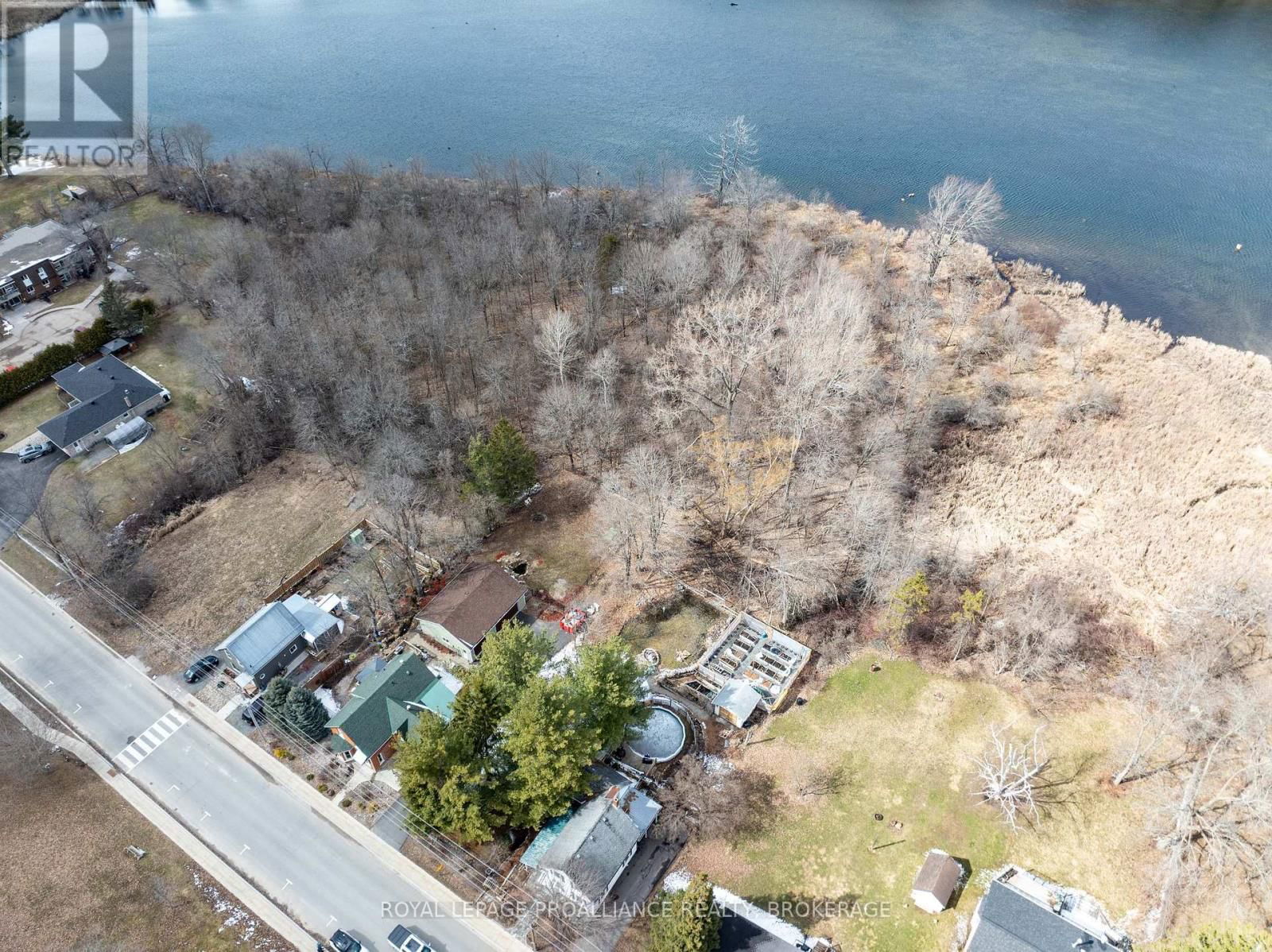 46 BEDFORD STREET Image 38