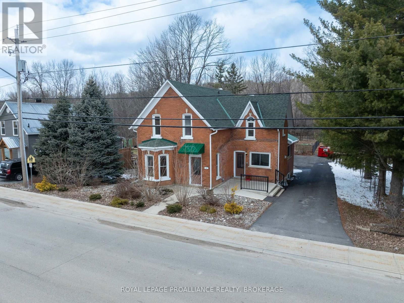 46 BEDFORD STREET Image 49