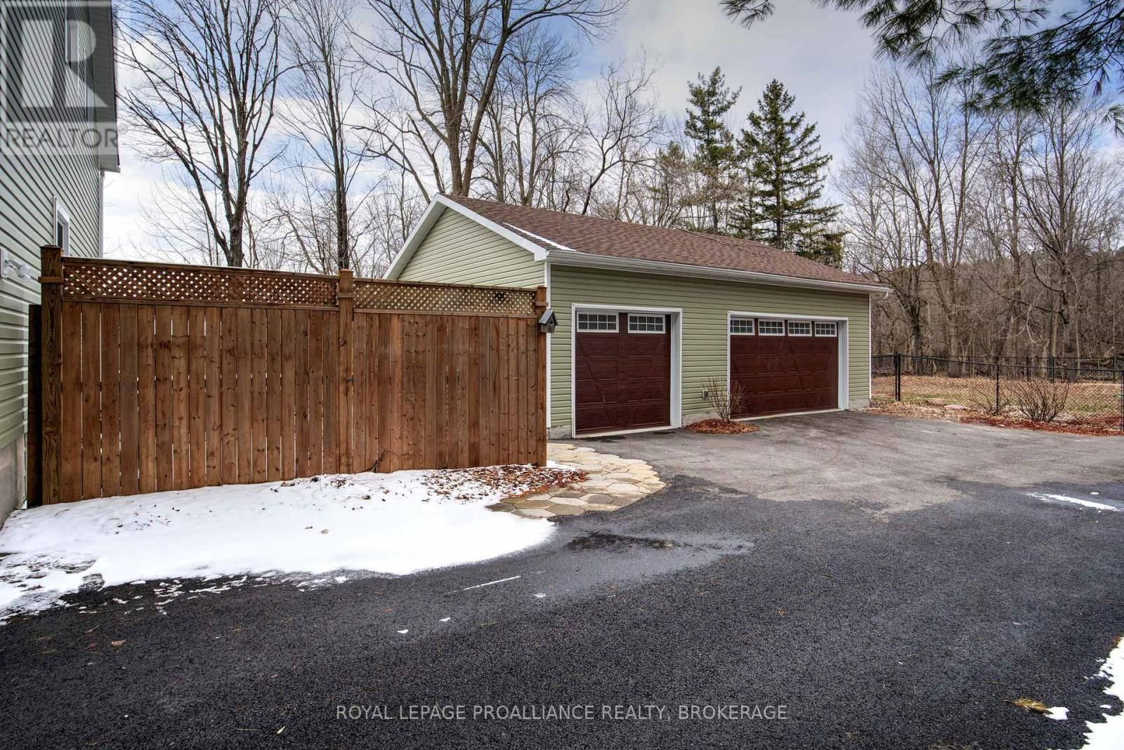 46 BEDFORD STREET Image 8
