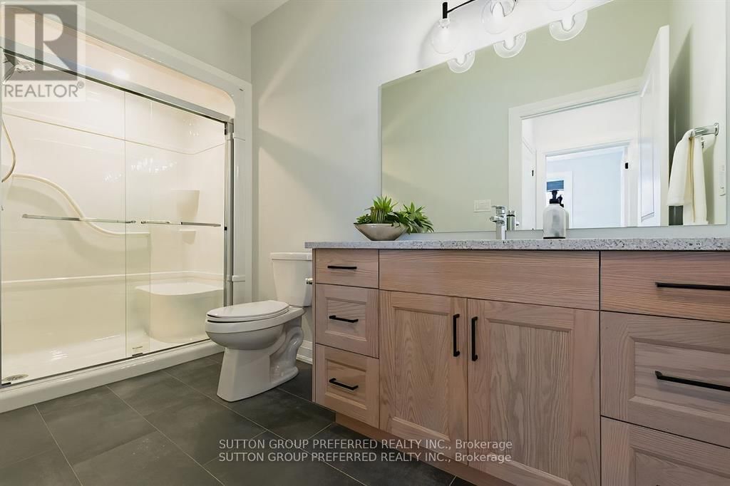7 - 175 GLENGARIFF DRIVE Image 30