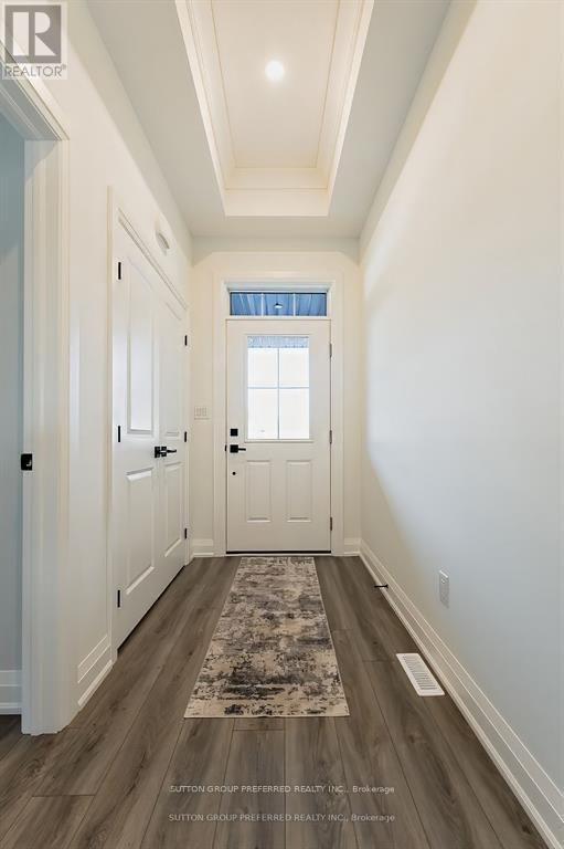 7 - 175 GLENGARIFF DRIVE Image 6