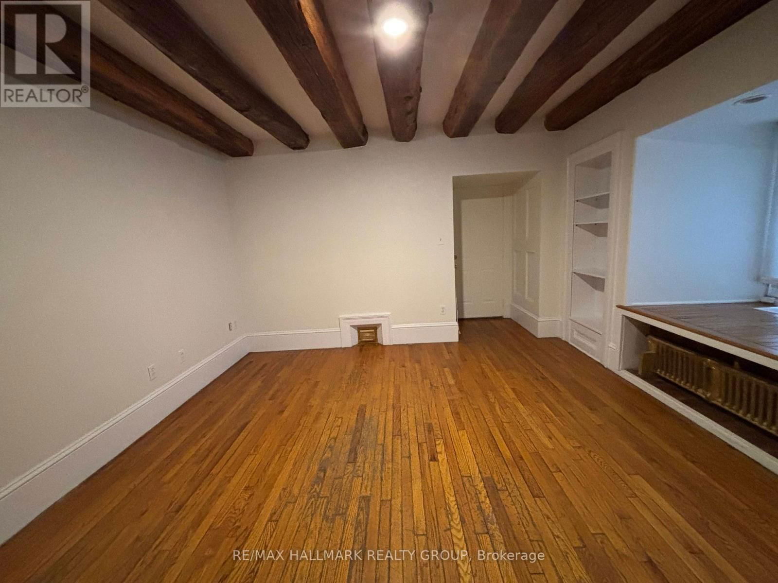 B - 149 DALY AVENUE Image 10