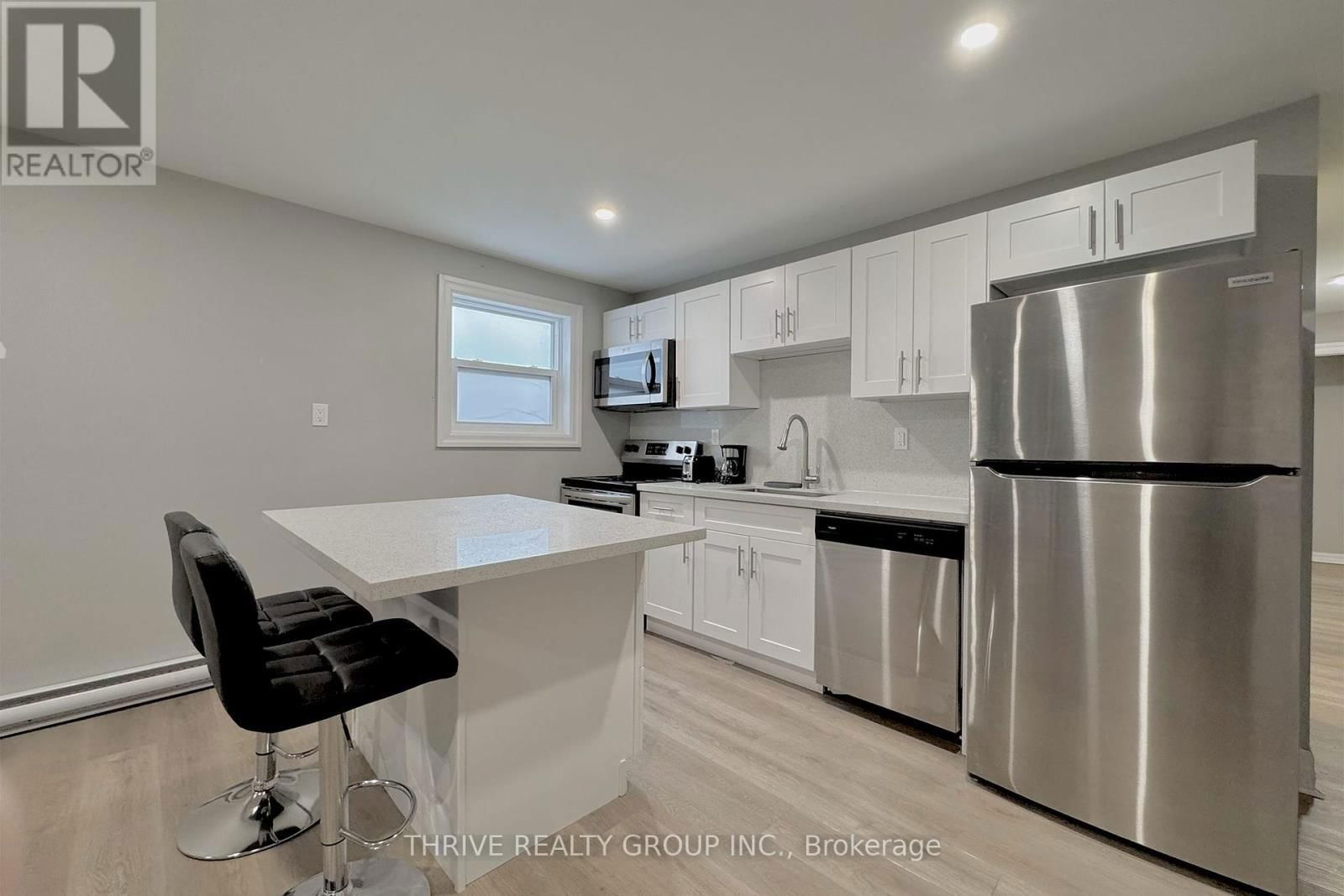 2 - 100 KING EDWARD AVENUE Image 3