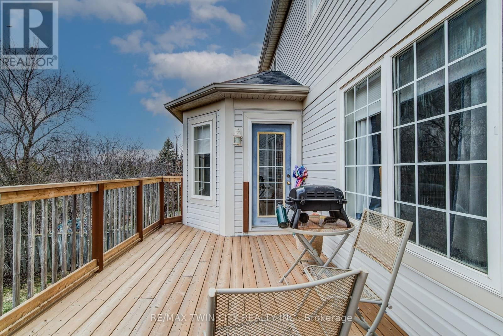 620 YARMOUTH DRIVE Image 16
