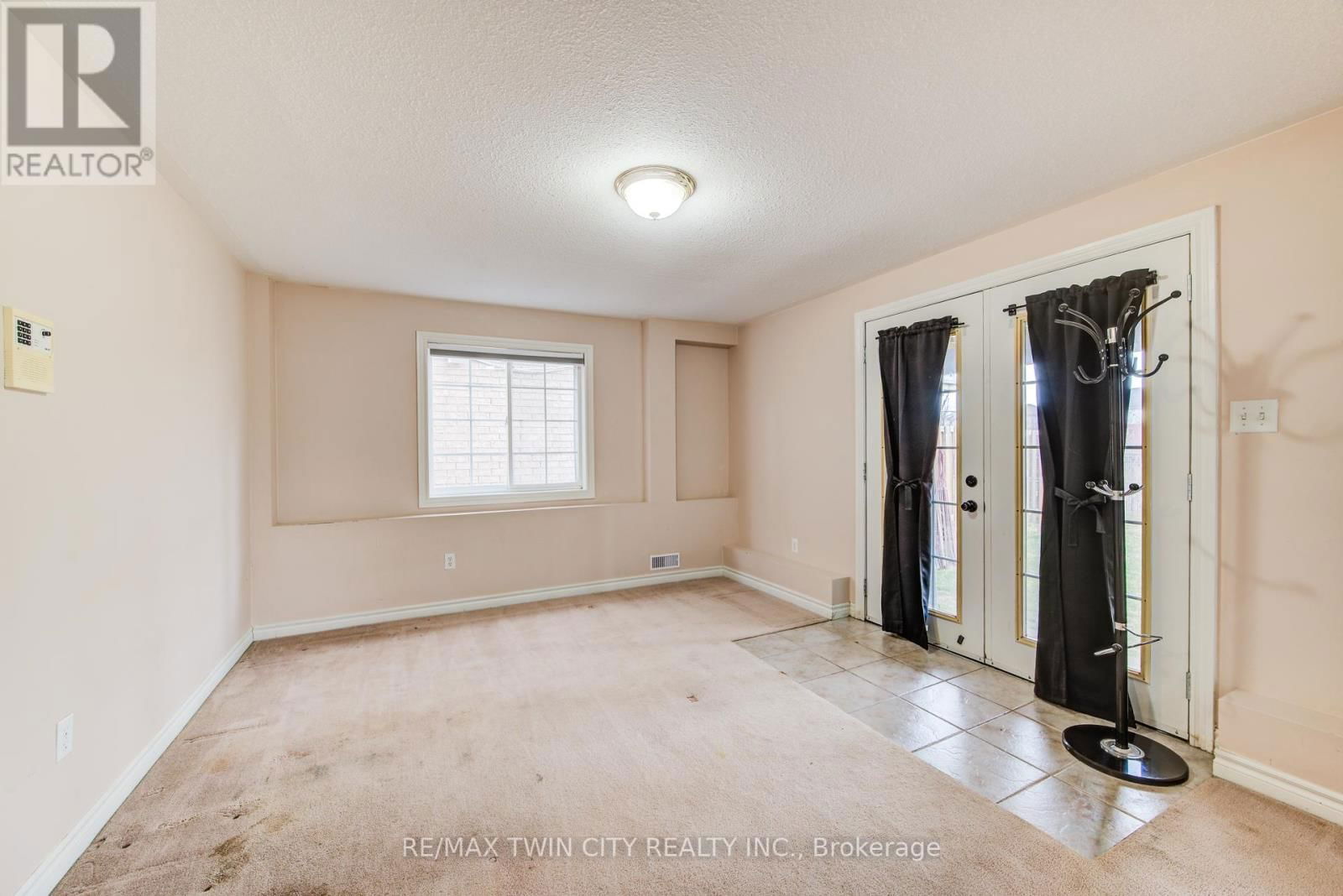 620 YARMOUTH DRIVE Image 31