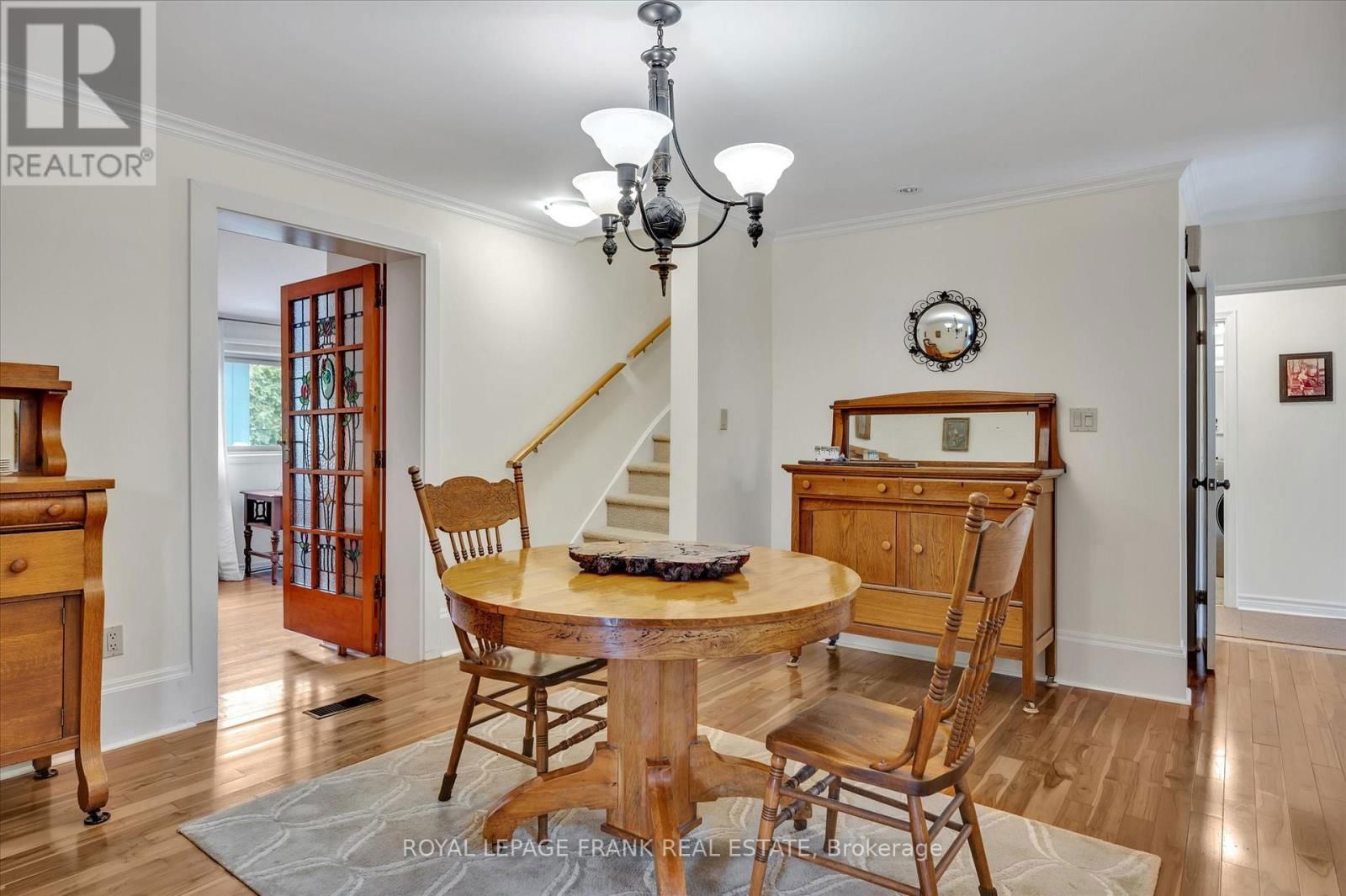 484 GILMOUR STREET Image 10