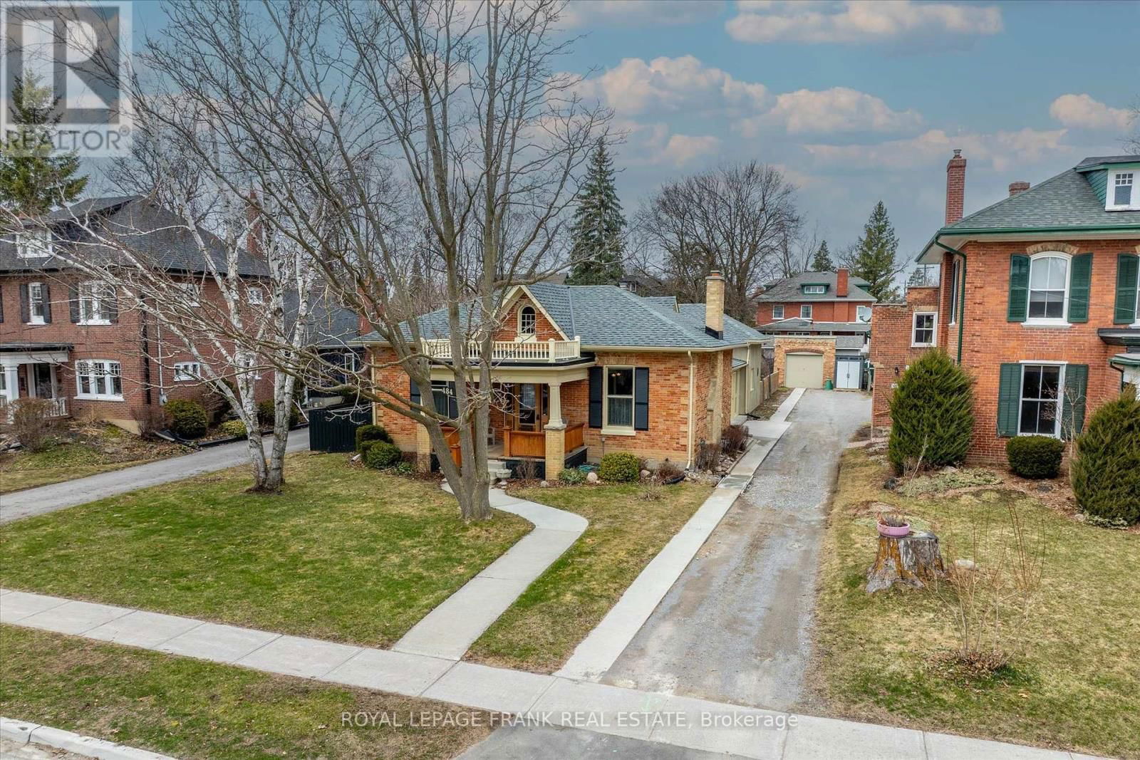 484 GILMOUR STREET Image 42