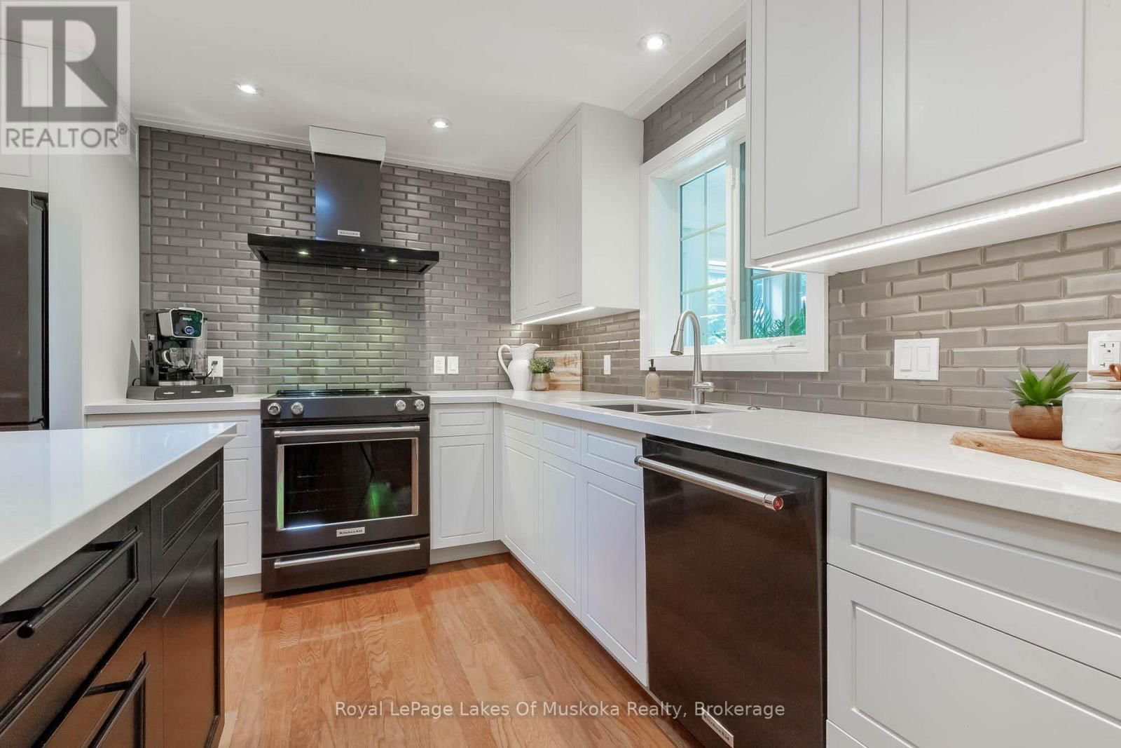 24 BIRCHWOOD DRIVE Image 14