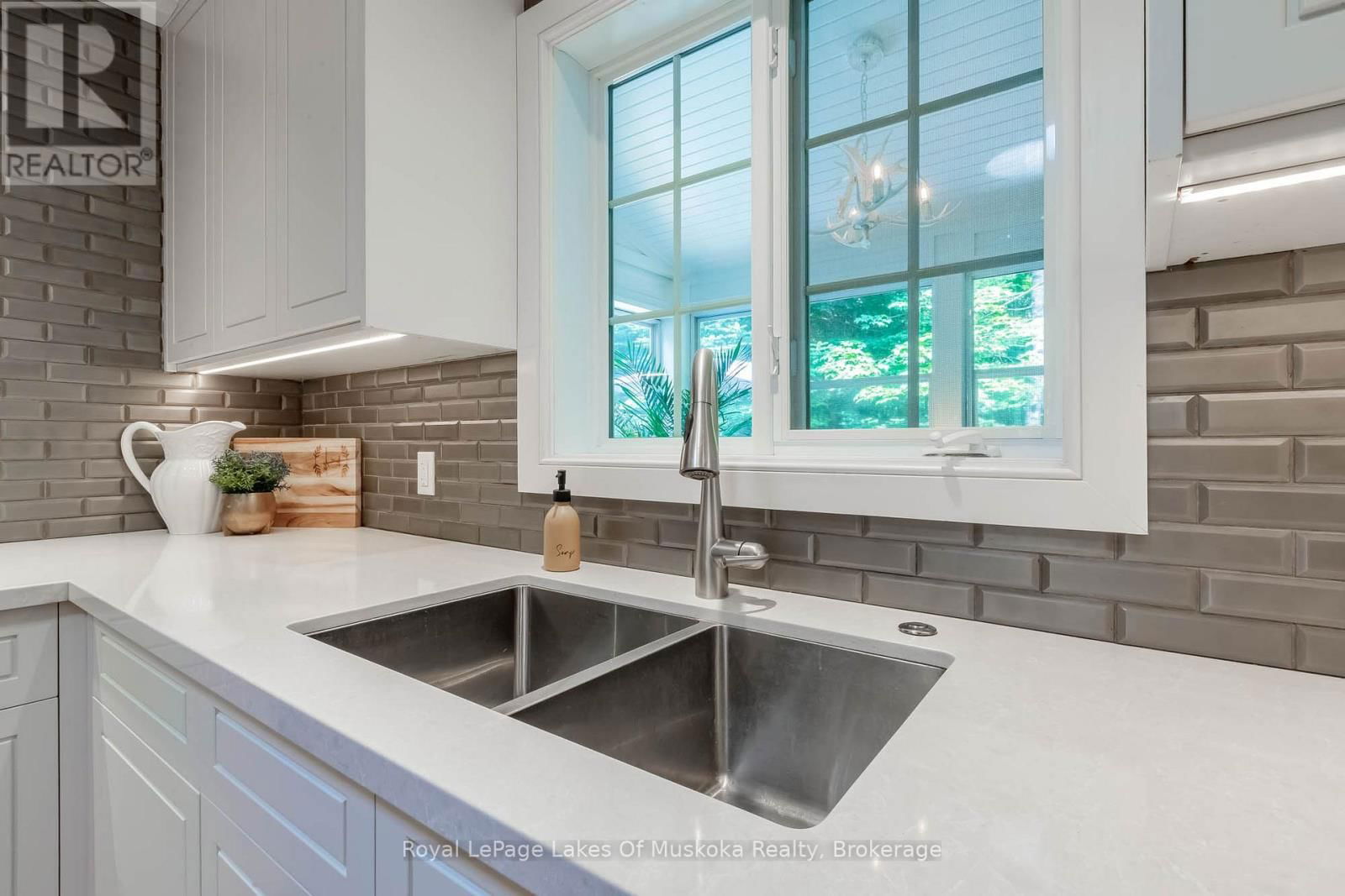 24 BIRCHWOOD DRIVE Image 15
