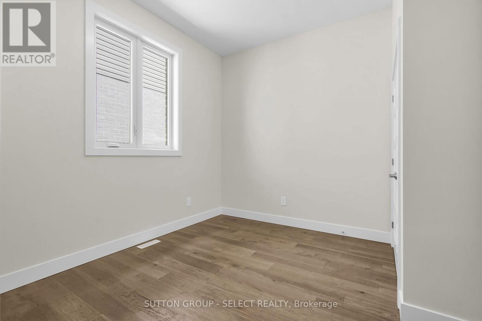 10 - 7966 FALLON DRIVE Image 22