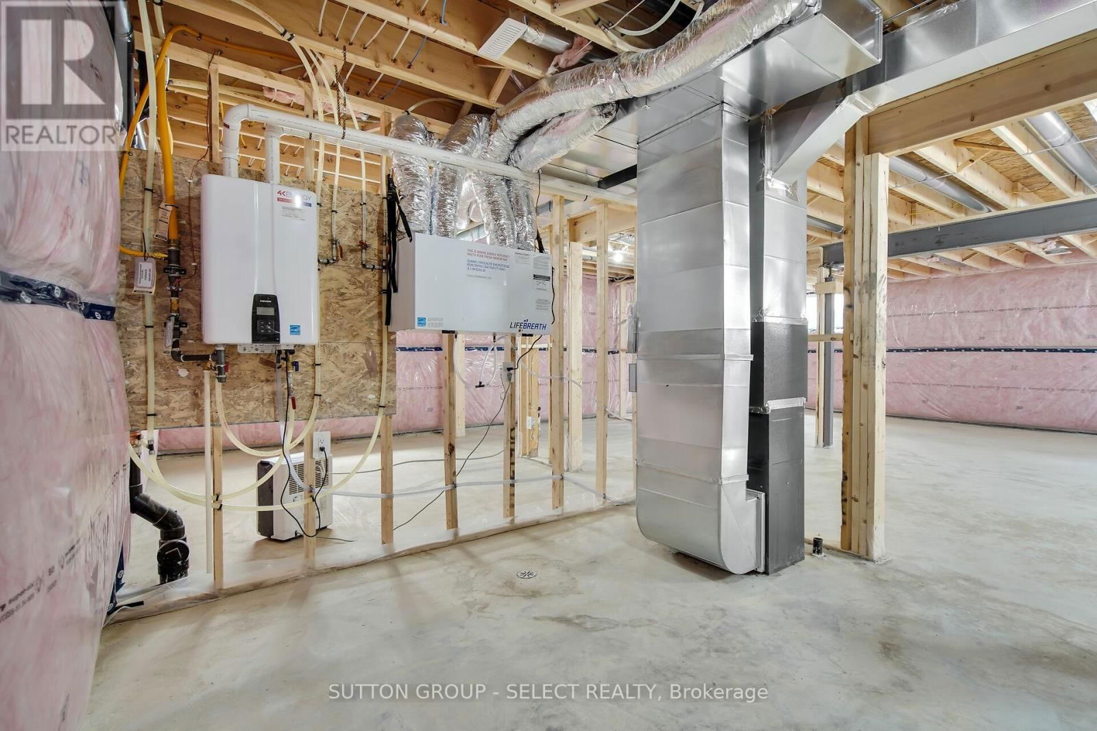 10 - 7966 FALLON DRIVE Image 28