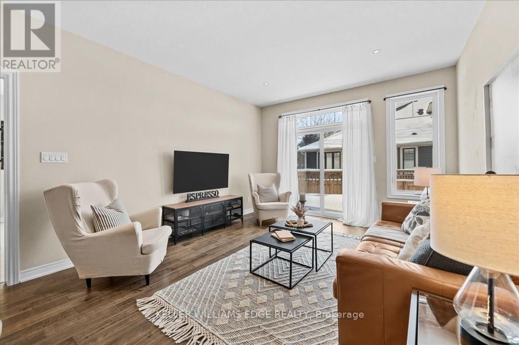 14 TURBINIA COURT Image 19