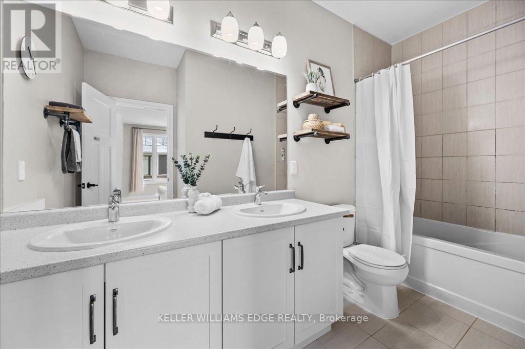 14 TURBINIA COURT Image 27