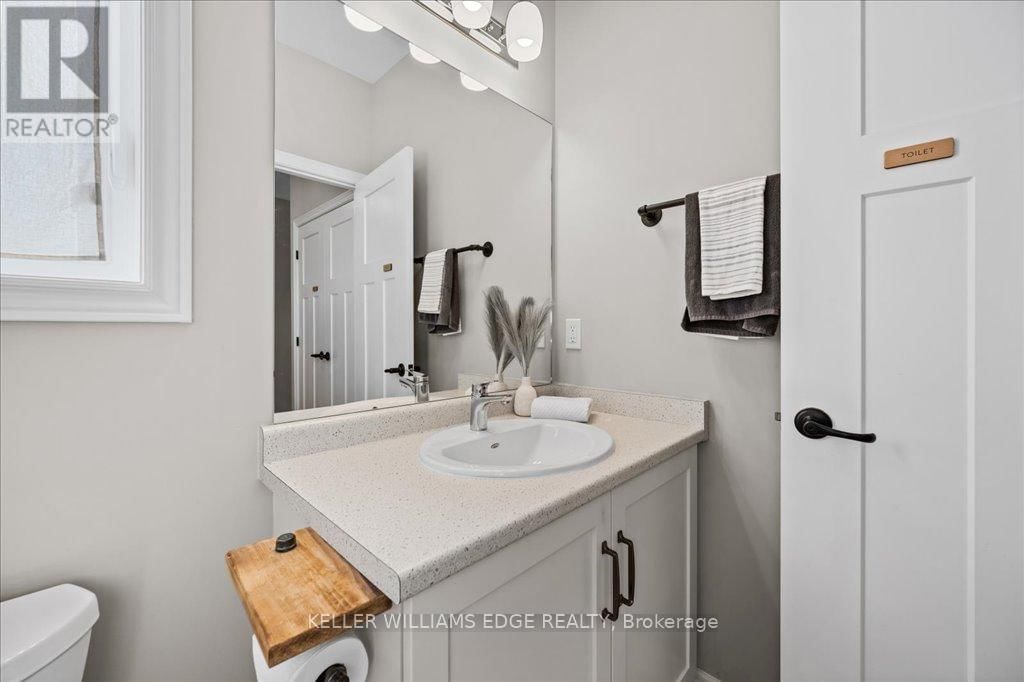 14 TURBINIA COURT Image 9
