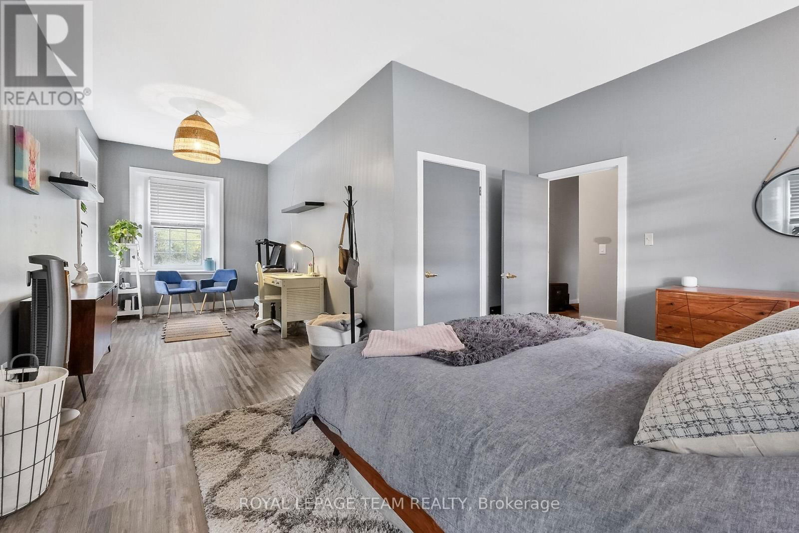 6 SPENCER STREET Image 32