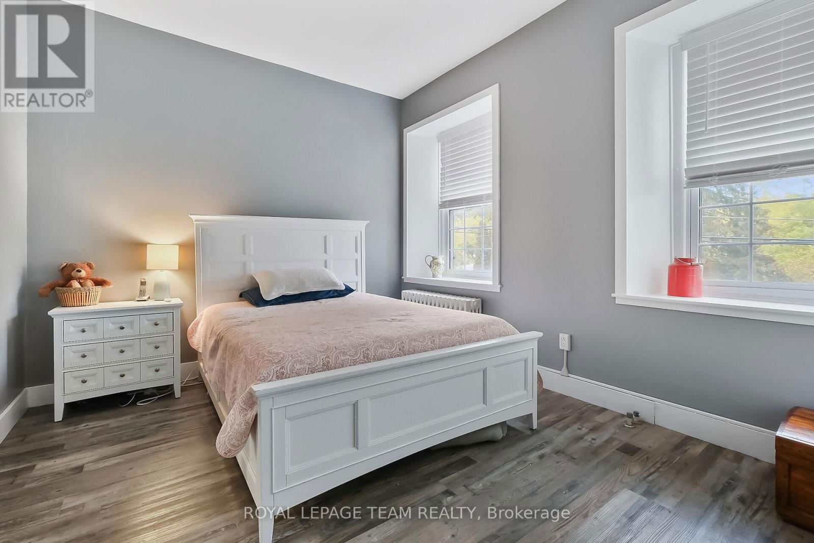 6 SPENCER STREET Image 35