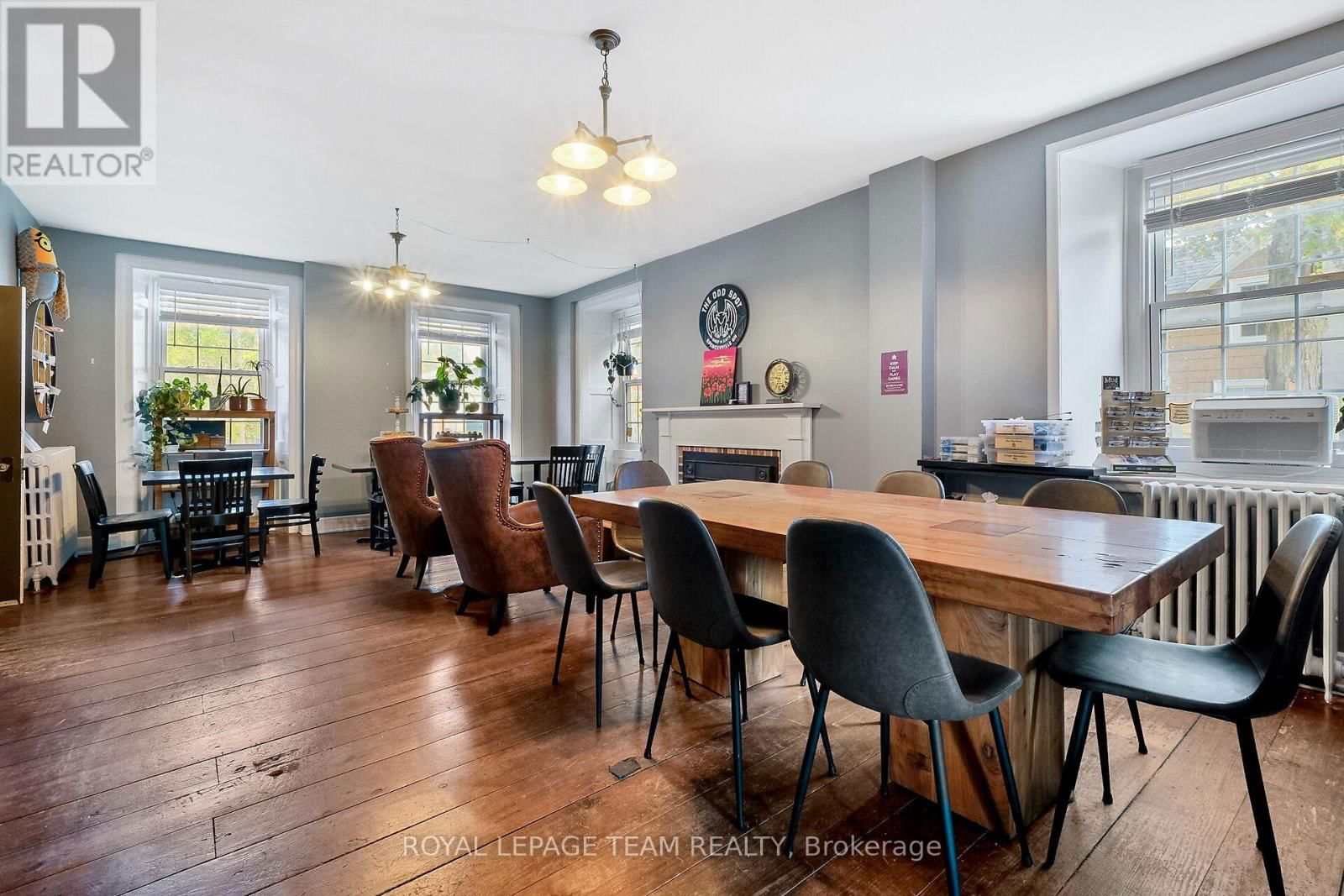 6 SPENCER STREET Image 16